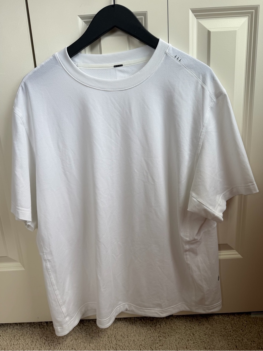 lululemon Easy-Set Training Short Sleeve Primer - Picture 6 of 12